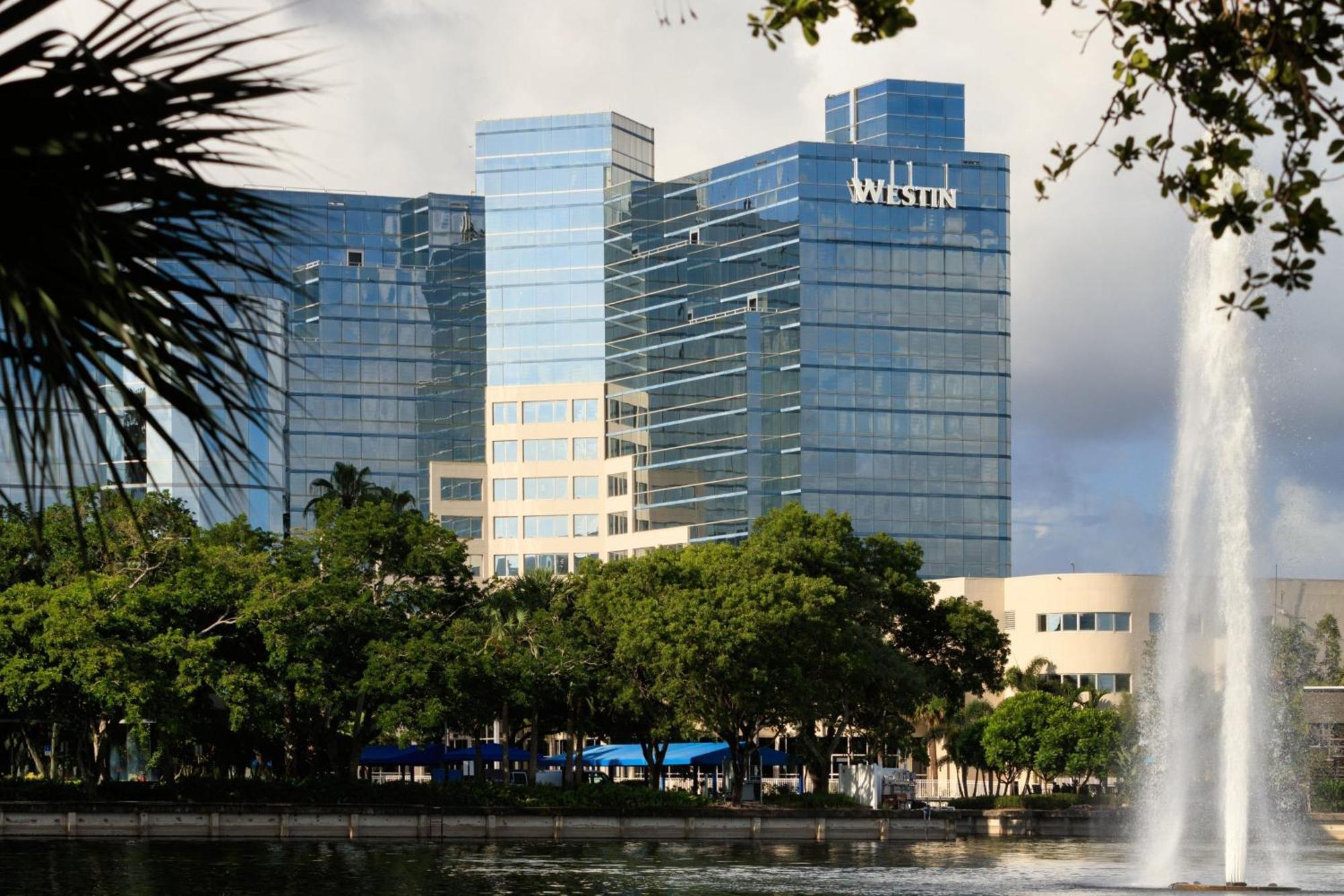 The Westin Fort Lauderdale Hotel Exterior photo